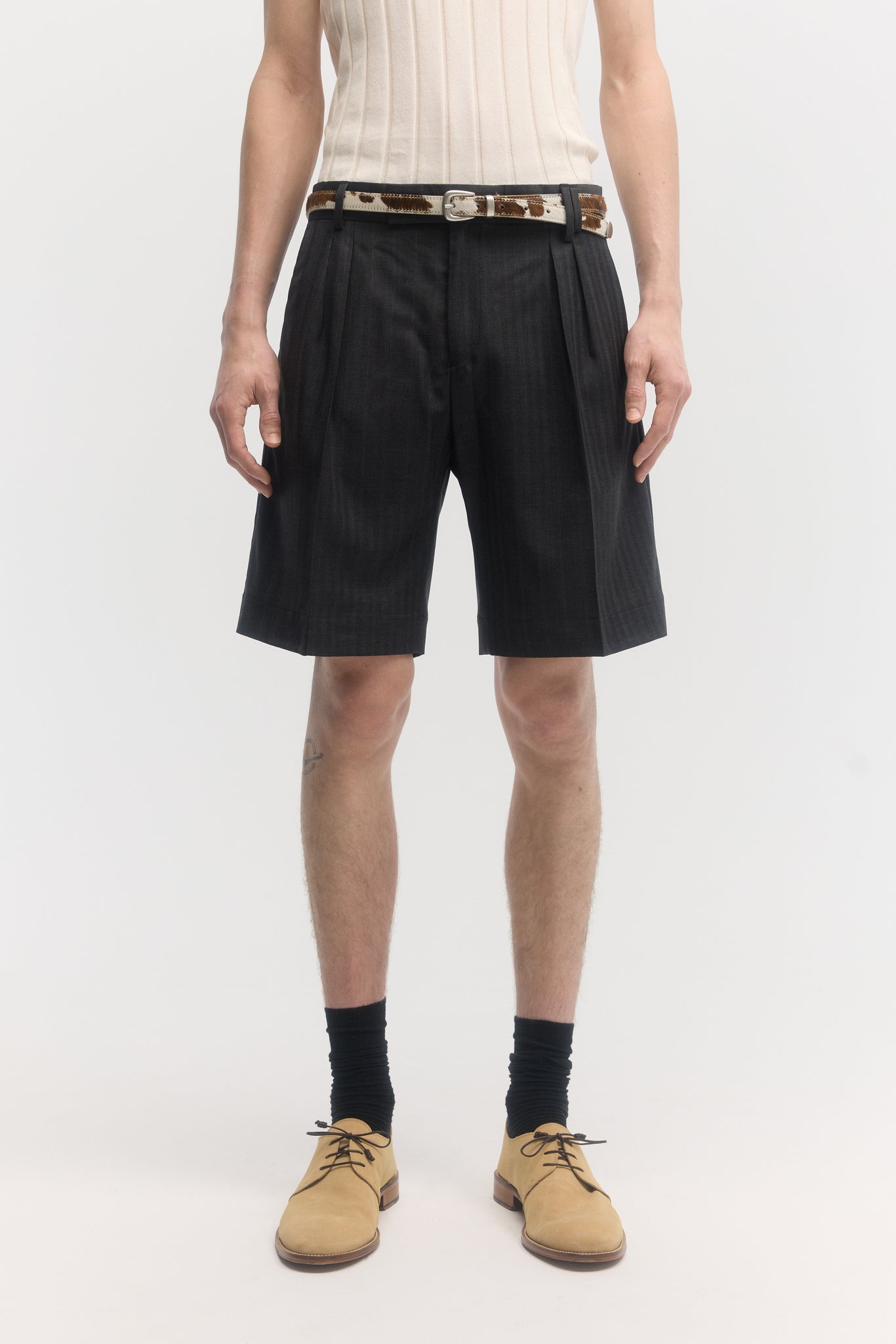 Charcoal pinstripe super 130’s tropical wool tailored shorts