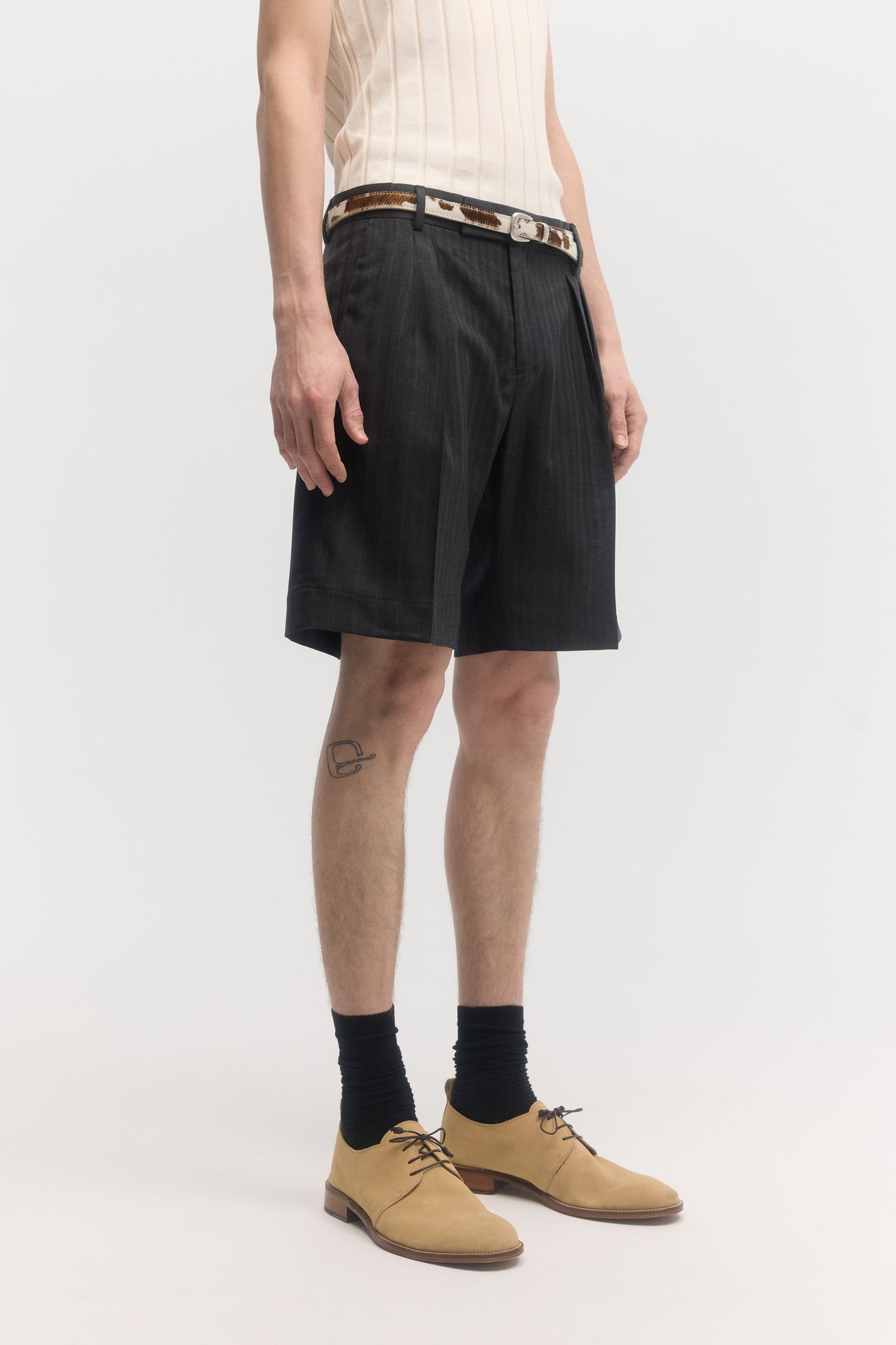 Charcoal pinstripe super 130’s tropical wool tailored shorts