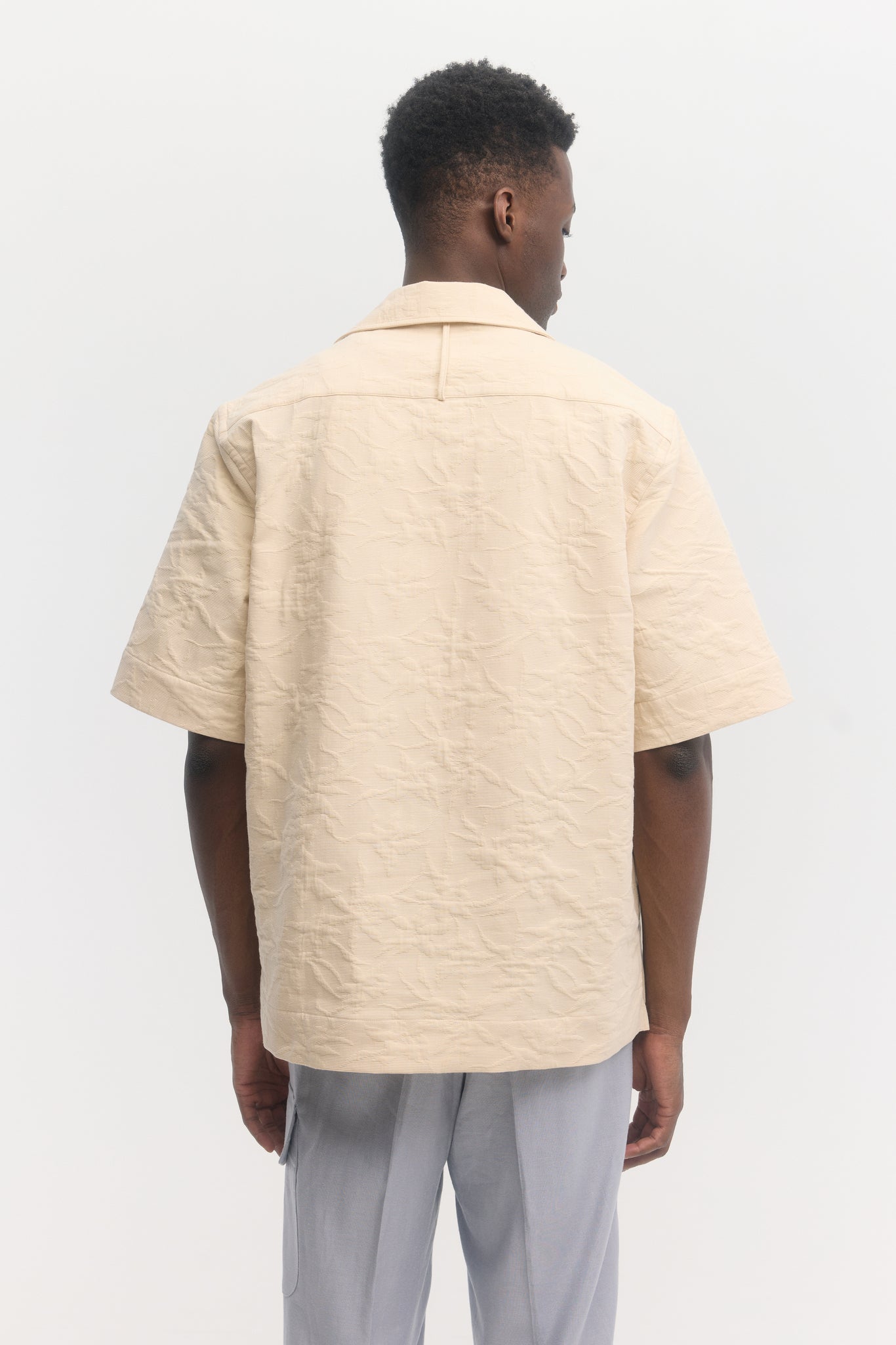 Sand waffle cotton jacquard relaxed fit short sleeve shirt