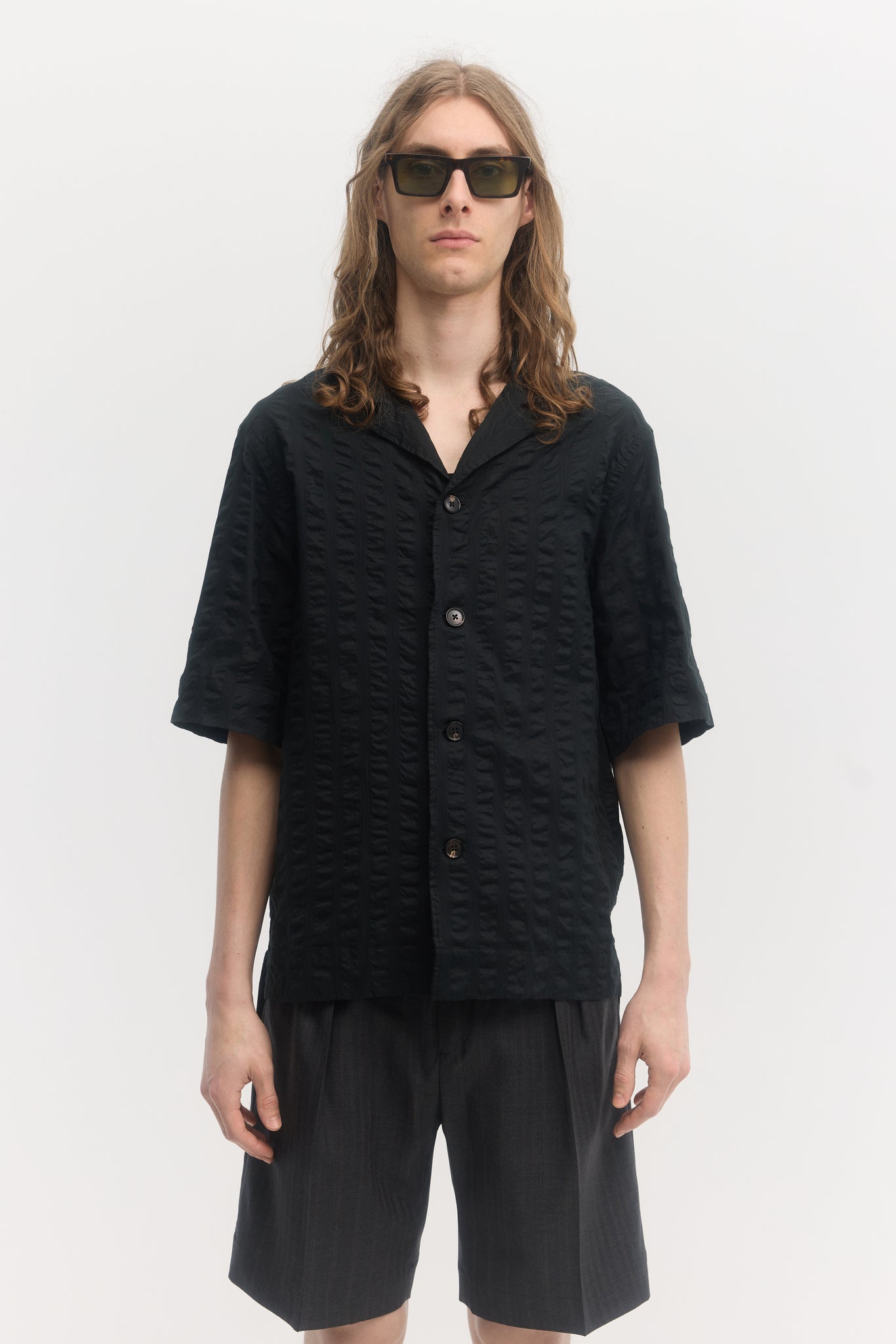 Black large cotton seersucker relaxed fit short sleeve shirt