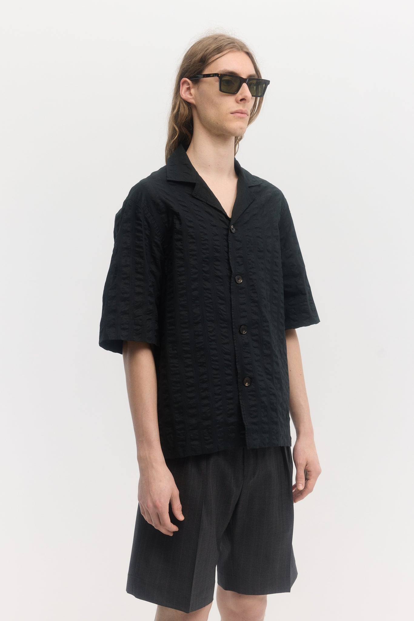 Black large cotton seersucker relaxed fit short sleeve shirt