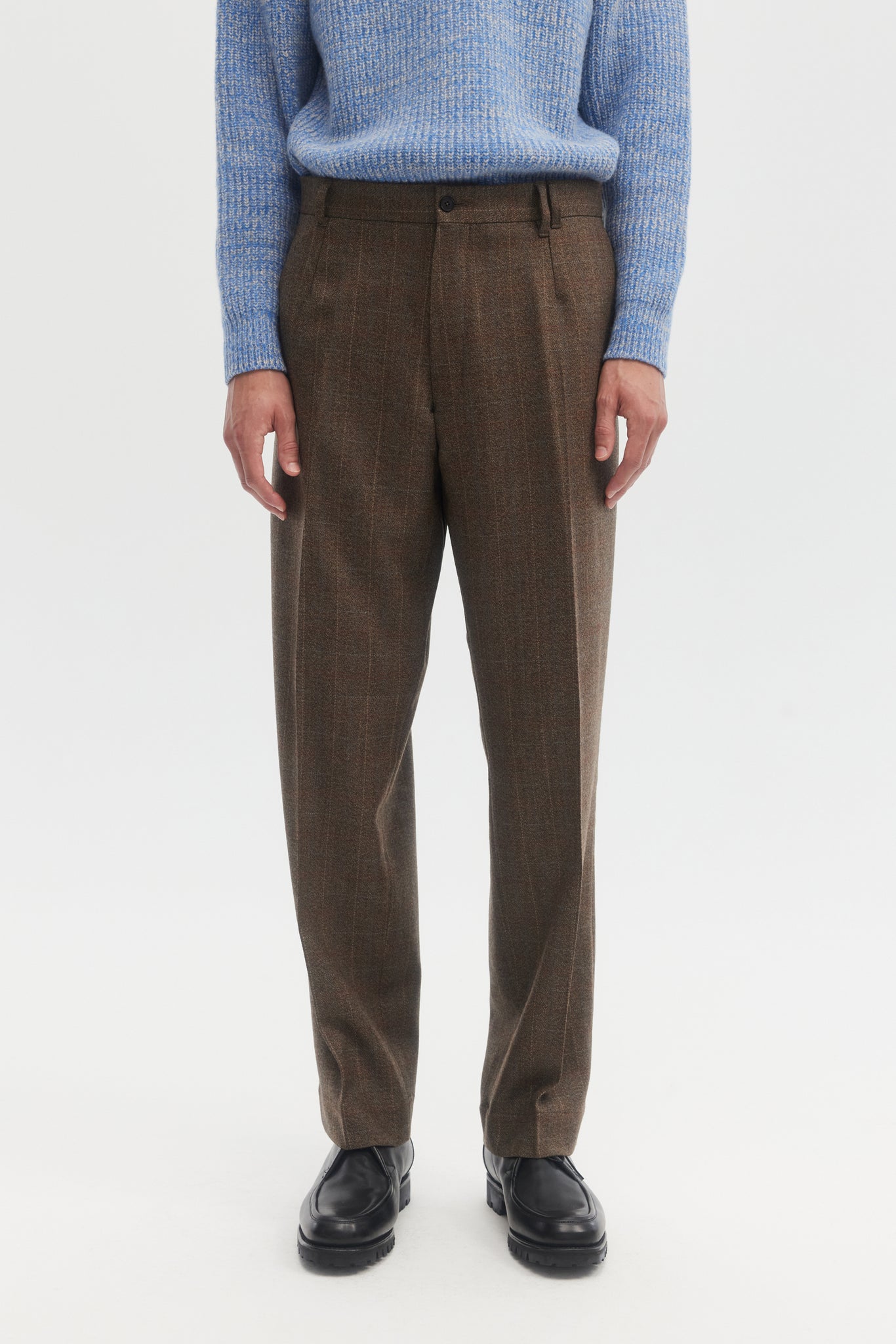 Light brown plaid wool flannel straight trousers