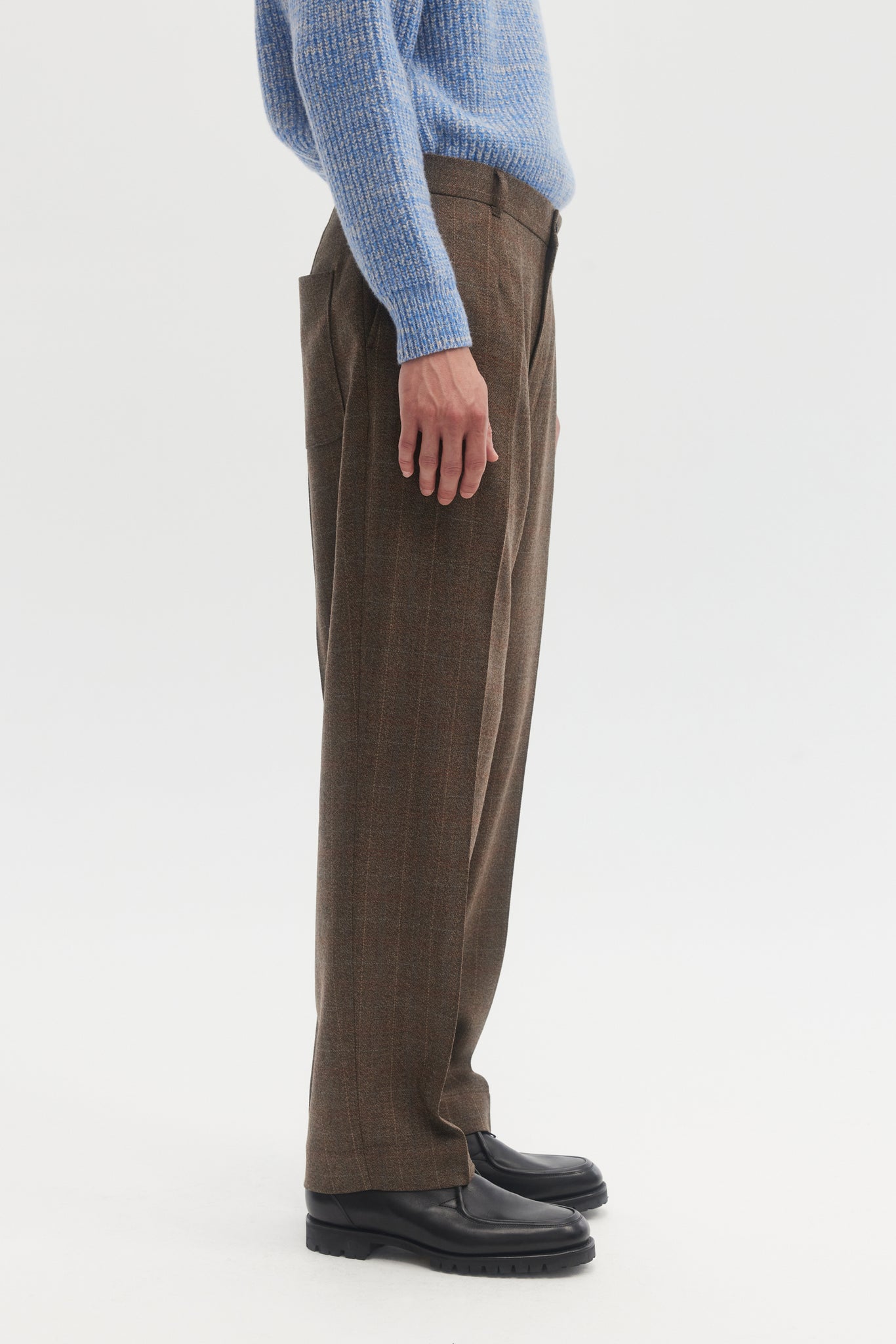 Light brown plaid wool flannel straight trousers