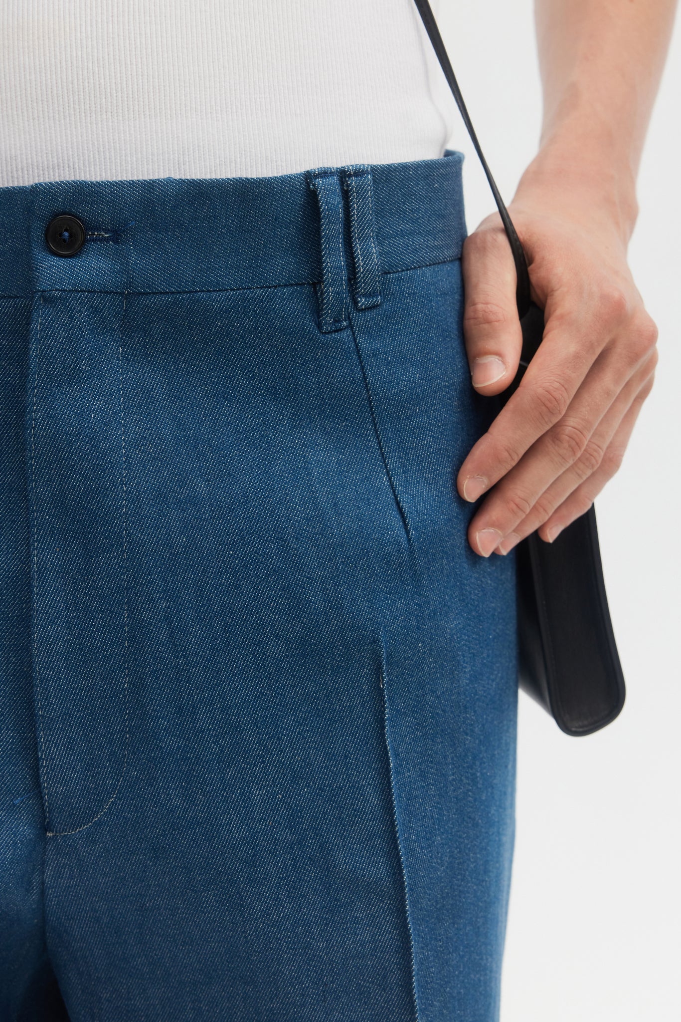 Blue denim pleated straight trousers