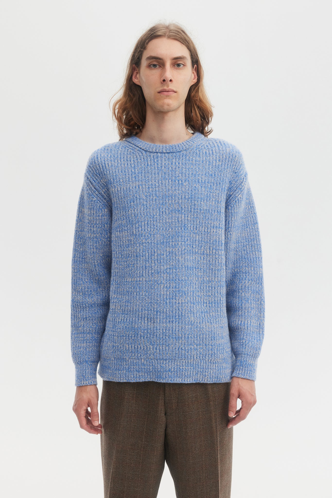 Pull côtelé bleu en pure laine mérinos